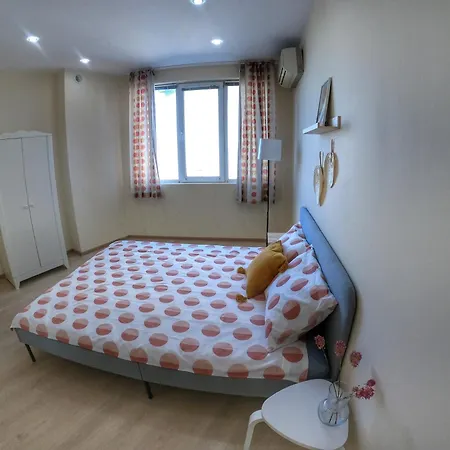 By The Cathedral, 1 Bed Flat
